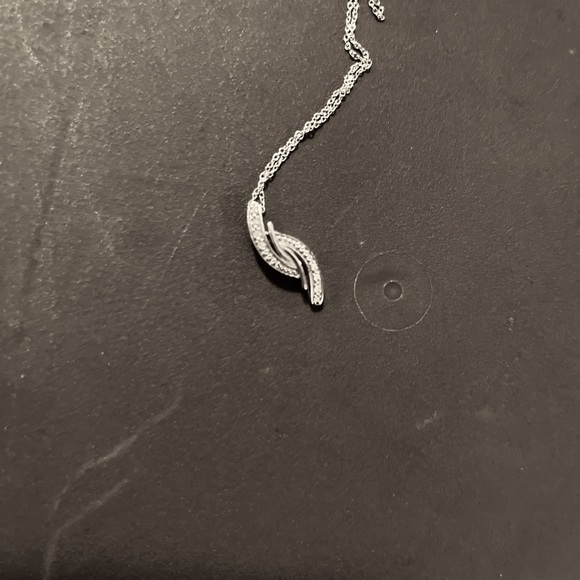 Diamond and silver necklace - Picture 5 of 6